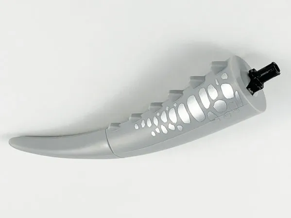 Dinosaur Tail Carnotaurus / Indominus Rex / Giganotosaurus / Allosaurus with Pin, Spikes and Silver Scales Pattern