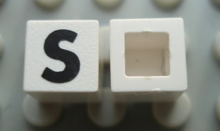 Modulex, Tile 1 x 1 with Black 'S' Pattern (no internal lining)