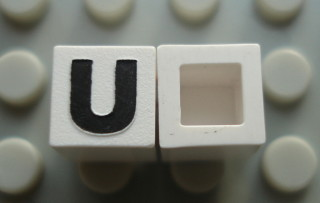 Modulex, Tile 1 x 1 with Black 'U' Pattern (no internal lining)