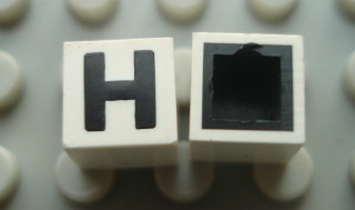 Modulex, Tile 1 x 1 with Black 'H' Pattern (with black lining on top and sides)