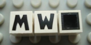 Modulex, Tile 1 x 1 with Black 'M' / 'W' Pattern (with black lining on top and sides)