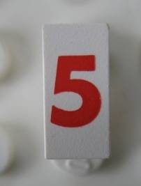 Modulex, Tile 1 x 2 with Red '5' Pattern