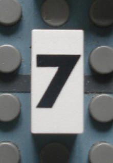 Modulex, Tile 1 x 2 with Black '7' Pattern