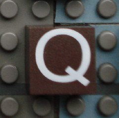 Modulex, Tile 2 x 2 (no Internal Supports) with White Capital Letter Q Pattern