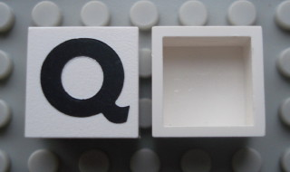 Modulex, Tile 2 x 2 (no Internal Supports) with Black Capital Letter Q Pattern