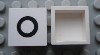 Modulex, Tile 2 x 2 (no Internal Supports) with Black Circle Large Pattern