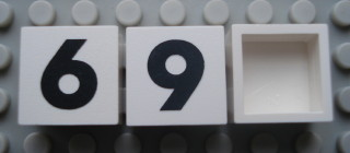 Modulex, Tile 2 x 2 (no Internal Supports) with Black Number 6 / 9 Pattern