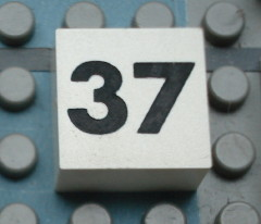 Modulex, Tile 2 x 2 (no Internal Supports) with Black Calendar Week Number 37 Pattern