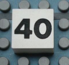 Modulex, Tile 2 x 2 (no Internal Supports) with Black Calendar Week Number 40 Pattern