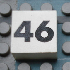 Modulex, Tile 2 x 2 (no Internal Supports) with Black Calendar Week Number 46 Pattern