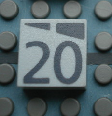 Modulex, Tile 2 x 2 (no Internal Supports) with Dark Gray Slopes and Calendar Week Number 20 Pattern