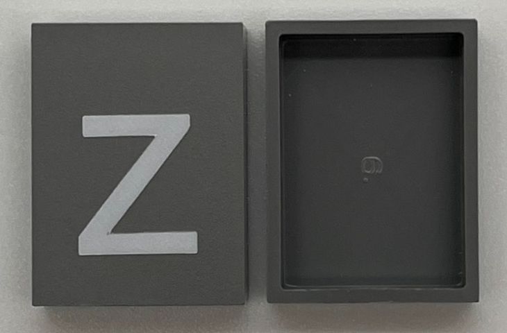 Modulex, Tile 3 x 4 (no Internal Supports) with White Lowercase Letter z Pattern