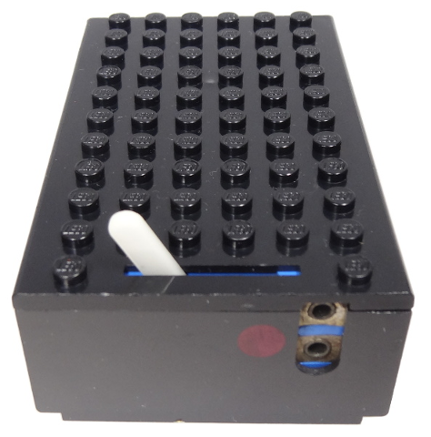 Electric 4.5V Battery Box 6 x 11 x 3 Type II for 1-Prong & 2-Prong Connectors with Red Dot Pattern