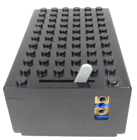 Electric 4.5V Battery Box 6 x 11 x 3 1/3 Type III for 2 Prong Connectors with Middle Pin