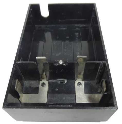 Electric 4.5V Battery Box 6 x 11 x 3 1/3 Type III, Bottom