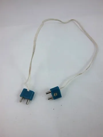 Electric, Wire 12V / 4.5V with 2 Leads, 41 Studs Long with 2 Blue Electric, Connector, 2-Way Male Rounded Narrow Type 1 with Cross-Cut Pins
