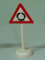 Road Sign with Post, Triangle with Roundabout Pattern - Single Piece Unit