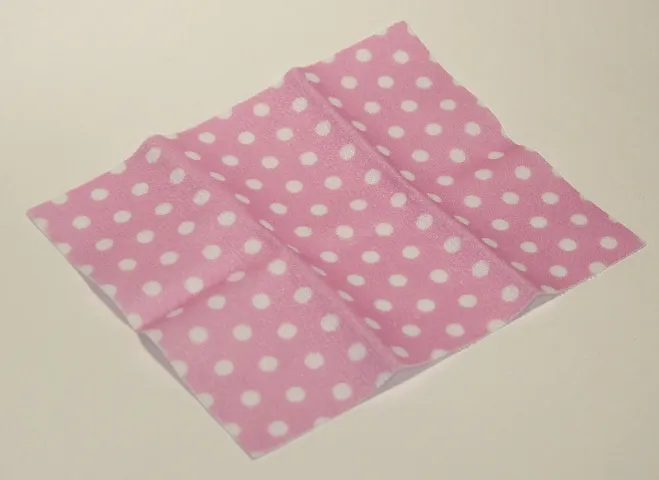 Duplo, Cloth Blanket 8 x 10 cm with White Polka Dots Pattern