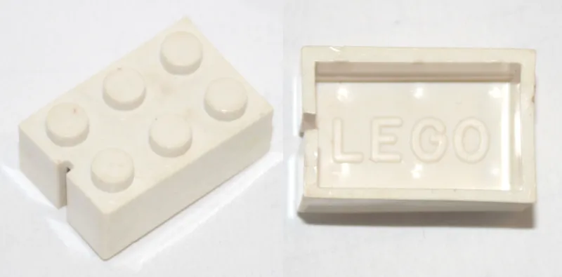 Brick 2 x 3 without Bottom Tubes, Slotted (with 1 slot)