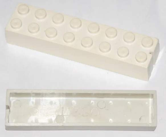 Brick 2 x 8 without Bottom Tubes, Slotted (with 1 slot)