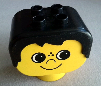 Duplo Figure Head Human 2 x 2 Base with Fixed Black Hair with Eyes Looking Left, Nose, Freckles, and Grin Pattern