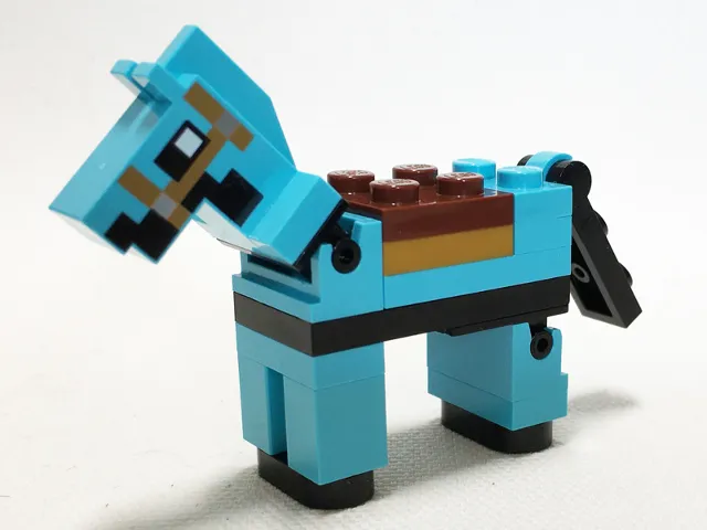 Minecraft Horse, Medium Azure - Brick Built