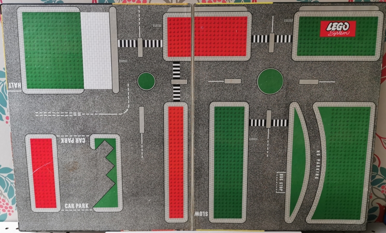 Town Plan Board, Cardboard British/Australian Version (79.5cm x 50.5cm) - Set 200