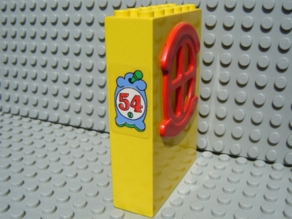 Fabuland Building Wall 2 x 6 x 7 with Round Symmetric Red Window with '54' Pattern (Sticker) - Set 3654
