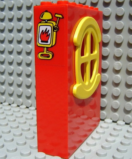 Fabuland Building Wall 2 x 6 x 7 with Round Symmetric Yellow Window with Fire Alarm Pattern (Sticker) - Set 3682