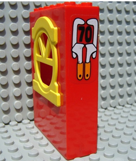 Fabuland Building Wall 2 x 6 x 7 with Round Top Yellow Window and No 70 Pattern (Sticker) - Set 3670