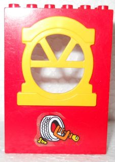 Fabuland Building Wall 2 x 6 x 7 with Round Top Yellow Window and Tire, Cramp and Screw Pattern (Sticker) - Set 3670