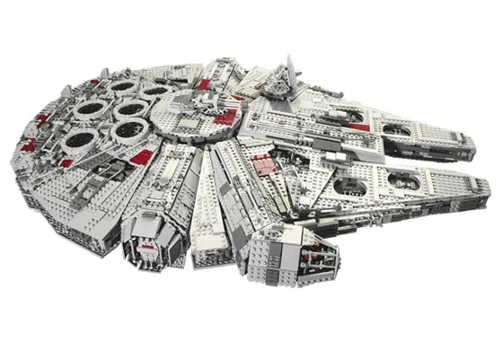 Millennium Falcon - UCS