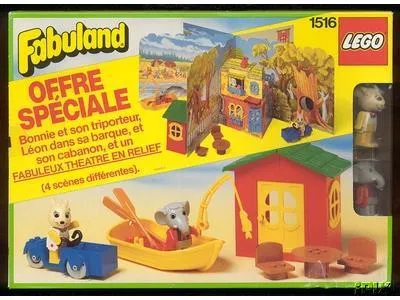 Theater with Play-Scenes