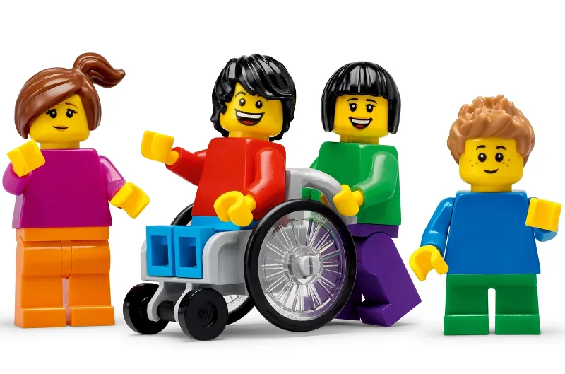 SPIKE Essential Minifigures polybag