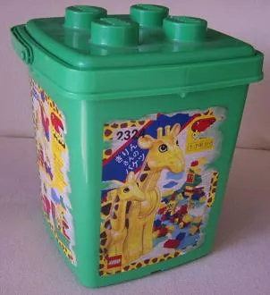 Large Giraffe Bucket