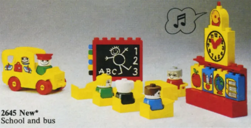 School (School and Bus/School and bus)