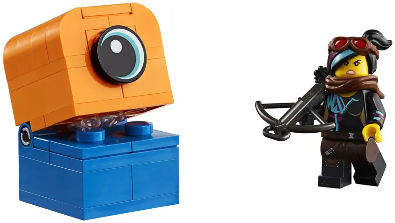 Lucy vs. Alien Invader polybag