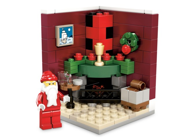 Fire Place Scene (Limited Edition 2011 Holiday Set (2 of 2))