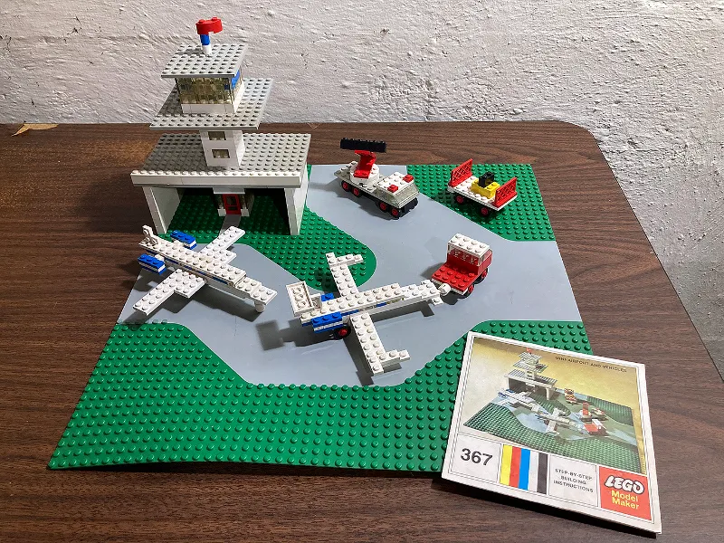 Mini-Airport and Vehicles