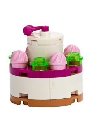 Advent Calendar 2019, Friends (Day  6) - Cake Tree Ornament