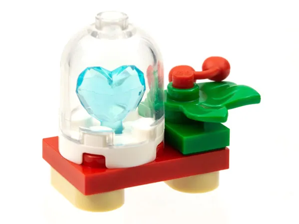 Advent Calendar 2021, Friends (Day  5) - Heart Jewel and Holly