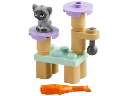 Advent Calendar 2024, Friends (Day  9) - Kitten, Cat Stand, and Fish