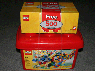 Bricks and Creations Tub (Toys "R" Us Exclusive) and Free 500 LEGO Bricks