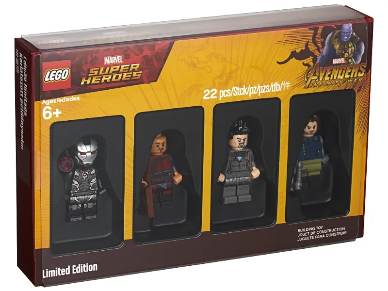 Bricktober Minifigure Collection 4/4 - Super Heroes (2018 Toys "R" Us Exclusive)