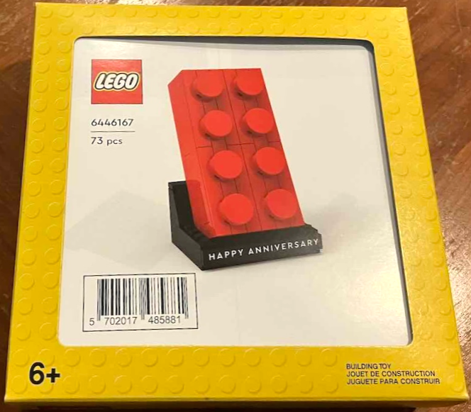 Red Brick - LEGO Store Anniversary Set