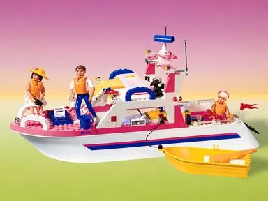 Family Yacht / Luxury Cruiser