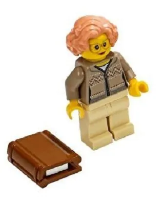 Advent Calendar 2019, City (Day 13) - Grandmother with Book