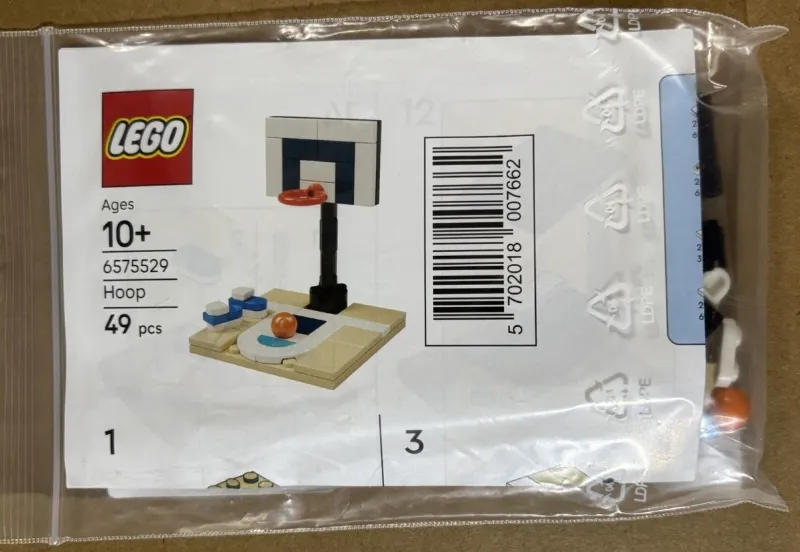 LEGO Brand Store Exclusive Build - Hoop