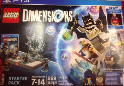 Starter Pack - Sony PS4 with Supergirl