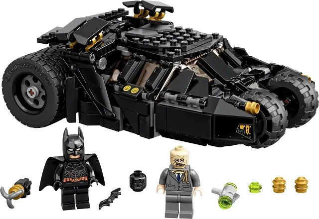 Batmobile Tumbler: Scarecrow Showdown